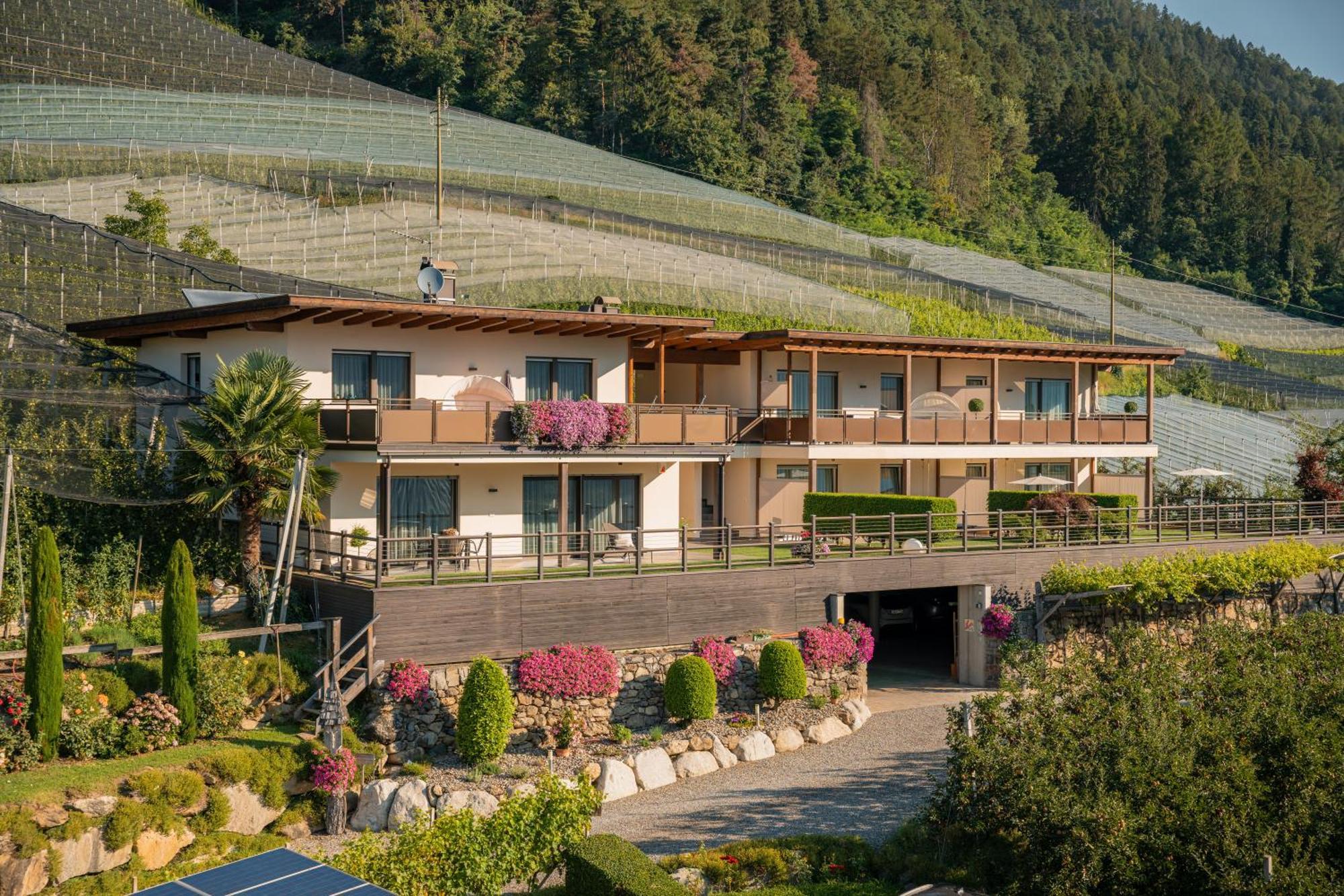 Landhaus Freiburgerhof Rifiano Exterior photo